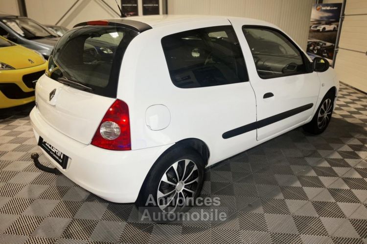 Renault Clio Campus Essence / GPL - 1ère main - <small></small> 4.490 € <small>TTC</small> - #4