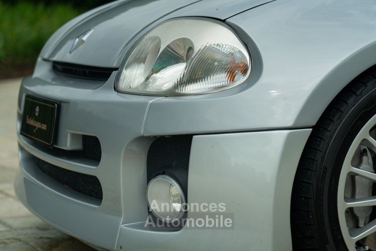 Renault Clio CLIO V6 PHASE1 - Prix sur Demande - #35