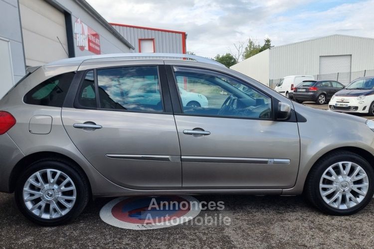 Renault Clio Estate 3 TCE 100 CV LUXE / 1E MAIN / 53 000KM / DISTRI 2024 / RADAR AR / GPS / REGUL - <small></small> 6.790 € <small>TTC</small> - #12