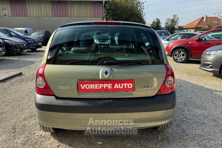 Renault Clio II 1.2 60CH CONFORT AUTHENTIQUE 5P / 1 ERE MAIN / - <small></small> 5.999 € <small>TTC</small> - #5