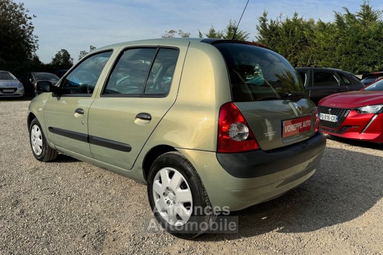 Renault Clio II 1.2 60CH CONFORT AUTHENTIQUE 5P / 1 ERE MAIN / - <small></small> 5.999 € <small>TTC</small> - #6