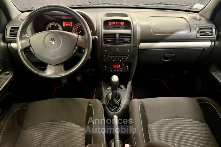 Renault Clio II 1.5 dCi65 Campus Dynamique 5p - <small></small> 6.990 € <small>TTC</small> - #17