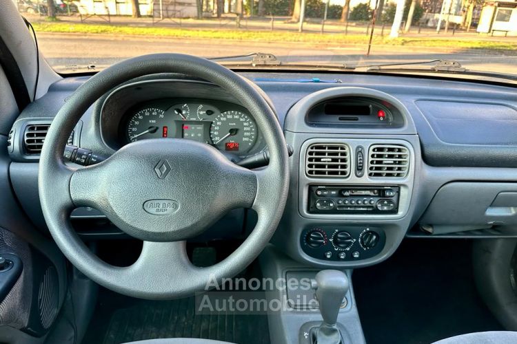 Renault Clio II 1.6 90 RXT - <small></small> 4.495 € <small>TTC</small> - #16