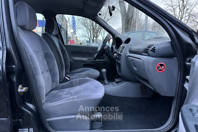 Renault Clio II 1.6 90 RXT - <small></small> 3.995 € <small>TTC</small> - #7