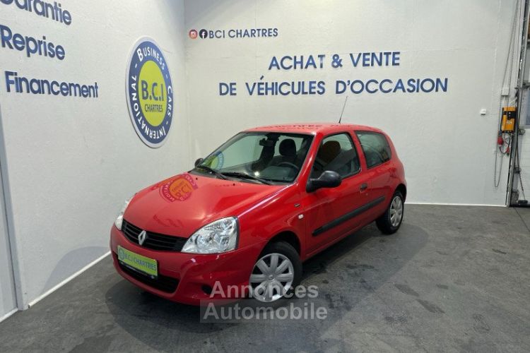 Renault Clio II CAMPUS 1.2 16V 75CH AUTHENTIQUE ECO² 3P - <small></small> 6.990 € <small>TTC</small> - #1