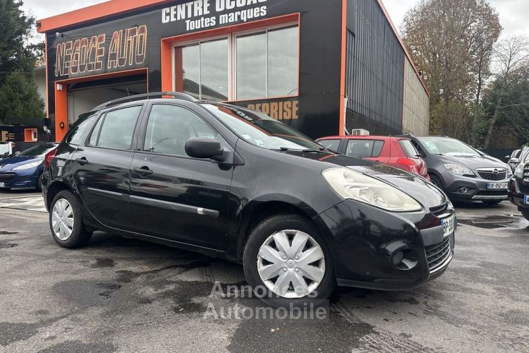 Renault Clio II CAMPUS STE 1.5 DCI 65CH GENERIQUE 3P - <small></small> 3.990 € <small>TTC</small> - #1