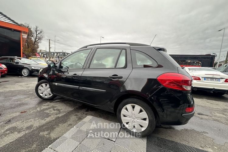 Renault Clio II CAMPUS STE 1.5 DCI 65CH GENERIQUE 3P - <small></small> 3.990 € <small>TTC</small> - #8