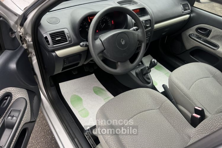 Renault Clio II PHASE 2 CAMPUS 1.2 16V 75 Cv BLUETOOTH / PAIEMENT CB 4x POSSIBLE - GARANTIE 1 AN - <small></small> 4.970 € <small>TTC</small> - #6