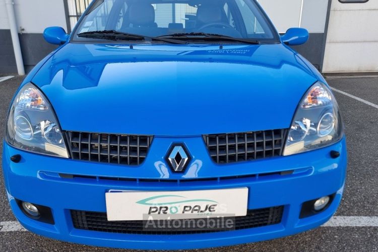 Renault Clio II RS PHASE 3 2.0 182 CV / BLEU DYNAMO / REGULATEUR / DISTRI2025 / 2004 / 82 000 KM - <small></small> 17.990 € <small>TTC</small> - #20