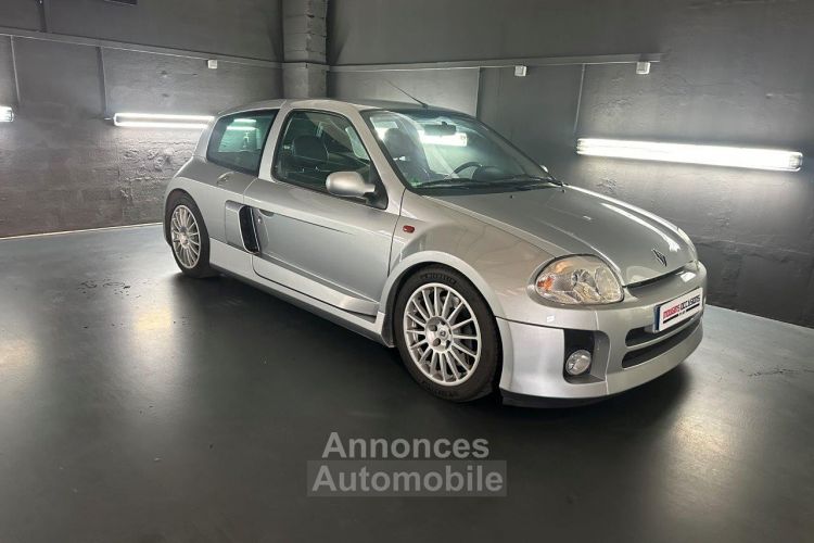 Renault Clio II V6 PHASE 1 24S 230 RS - <small></small> 57.700 € <small>TTC</small> - #1