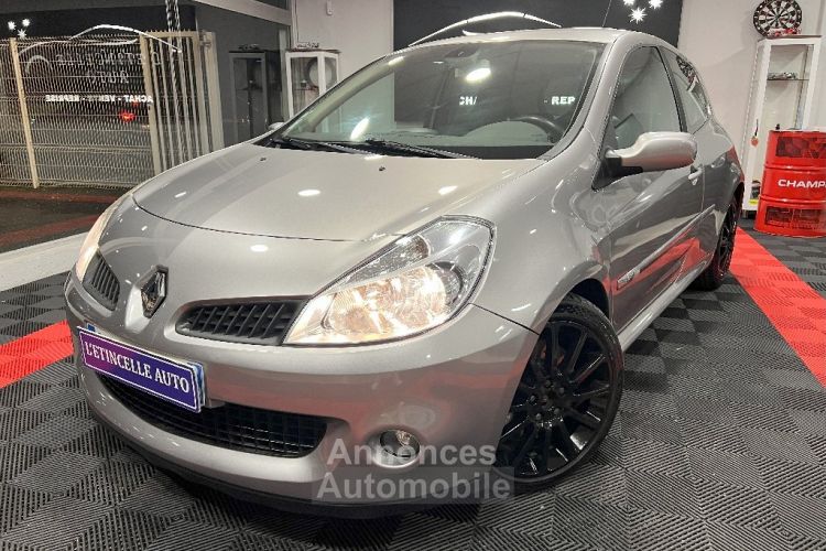 Renault Clio III  2.0 16V 200 Sport - <small></small> 16.990 € <small>TTC</small> - #1