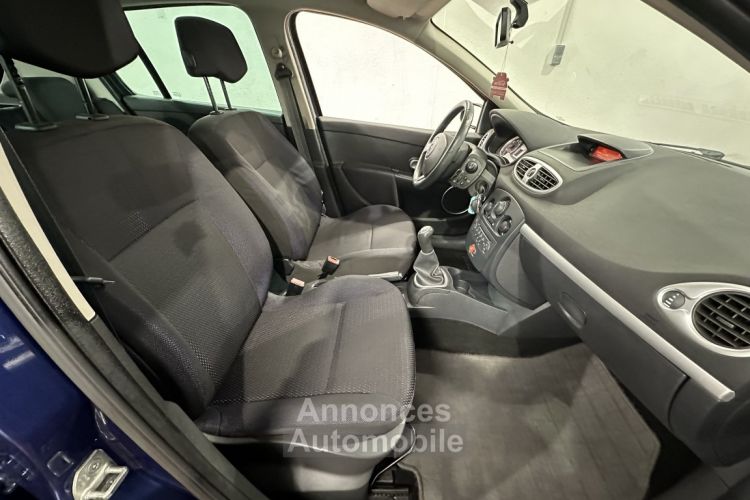 Renault Clio III 1.2 16V 75 eco2 +5PORTES - <small></small> 5.990 € <small>TTC</small> - #14