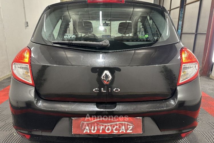 Renault Clio III 1.2 16V 75 eco2 Phase 2 +98000KM - <small></small> 5.990 € <small>TTC</small> - #6