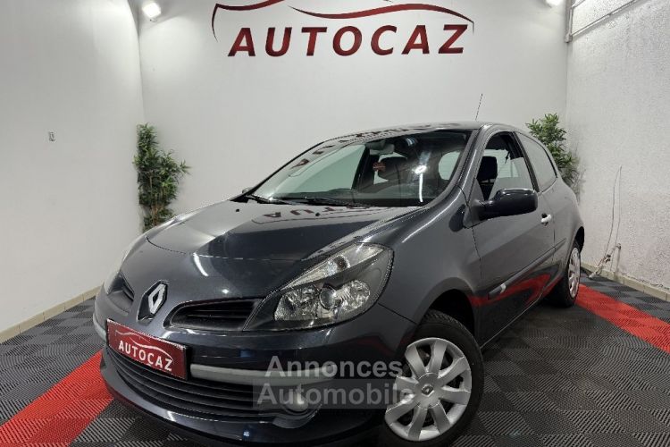 Renault Clio III 1.2 16V 75 Expression +88000KM - <small></small> 5.990 € <small>TTC</small> - #1