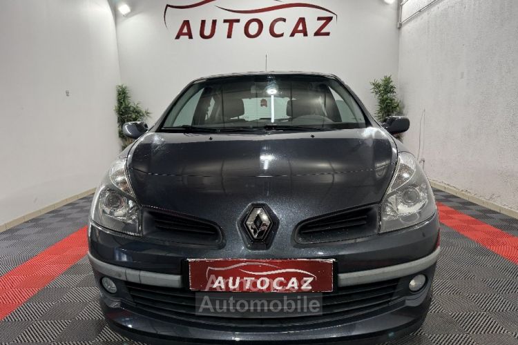 Renault Clio III 1.2 16V 75 Expression +88000KM - <small></small> 5.990 € <small>TTC</small> - #4