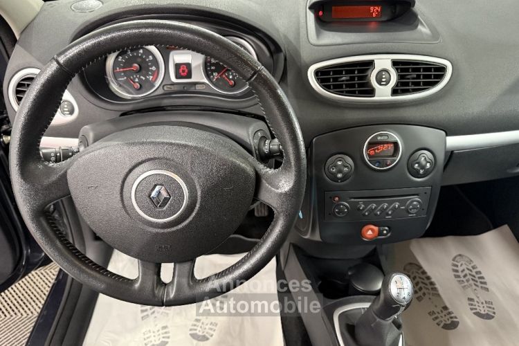 Renault Clio III 1.2 16V 75 Expression +88000KM - <small></small> 5.990 € <small>TTC</small> - #9