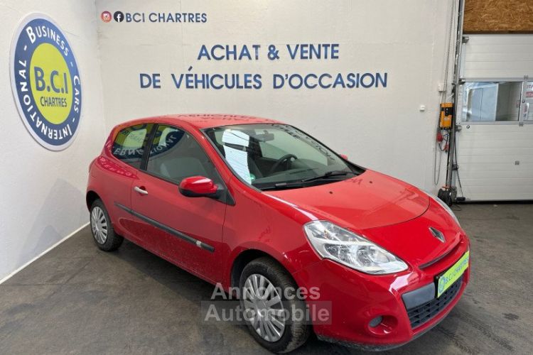 Renault Clio III 1.2 16V 75CH ACCESS 3P - <small></small> 5.990 € <small>TTC</small> - #3