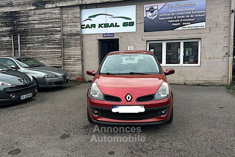 Renault Clio III 1.2 16V 75CH AUTHENTIQUE 5P - <small></small> 3.499 € <small>TTC</small> - #2