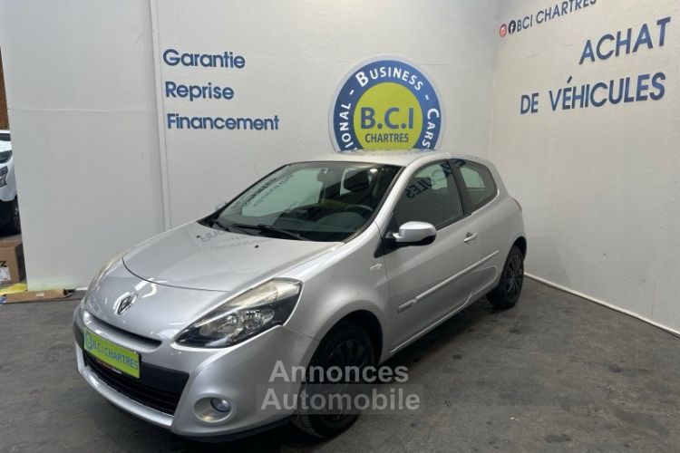 Renault Clio III 1.2 16V 75CH EXPRESS CLIM 3P - <small></small> 7.390 € <small>TTC</small> - #2