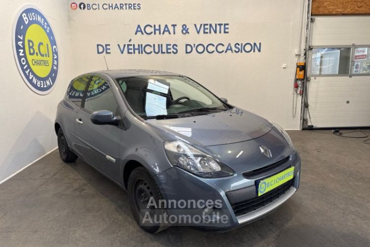 Renault Clio III 1.2 16V 75CH EXPRESS CLIM 3P - <small></small> 5.990 € <small>TTC</small> - #2