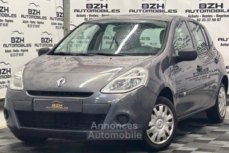 Renault Clio III 1.2 16V 75CH EXPRESS CLIM 5P - <small></small> 6.990 € <small>TTC</small> - #1