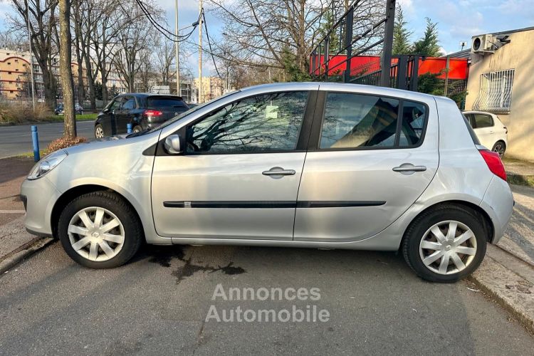 Renault Clio III 1.2 80 EXPRESSION - <small></small> 5.995 € <small>TTC</small> - #3