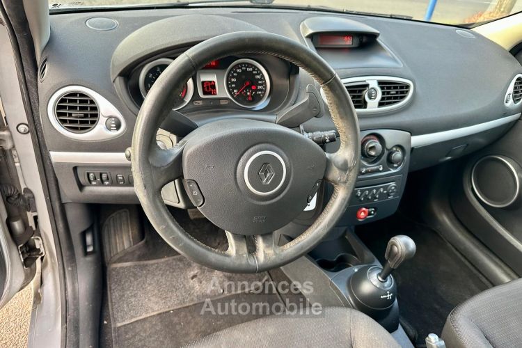 Renault Clio III 1.2 80 EXPRESSION - <small></small> 5.995 € <small>TTC</small> - #9