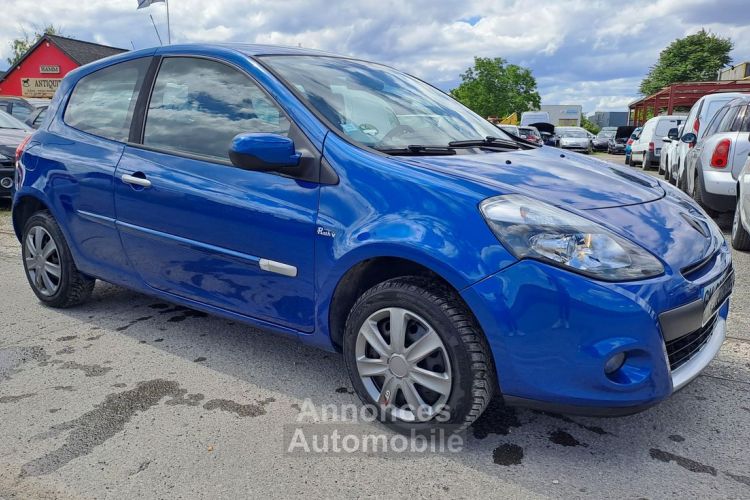 Renault Clio III 1.2 i eco2 75 cv - <small></small> 3.990 € <small>TTC</small> - #2