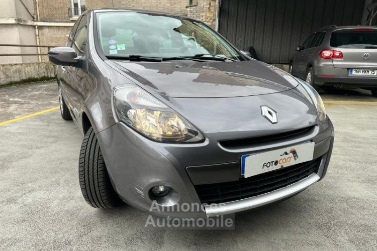 Renault Clio III 1.2 TCE 100CH DYNAMIQUE TOMTOM EURO5 3P - <small></small> 7.700 € <small>TTC</small> - #7