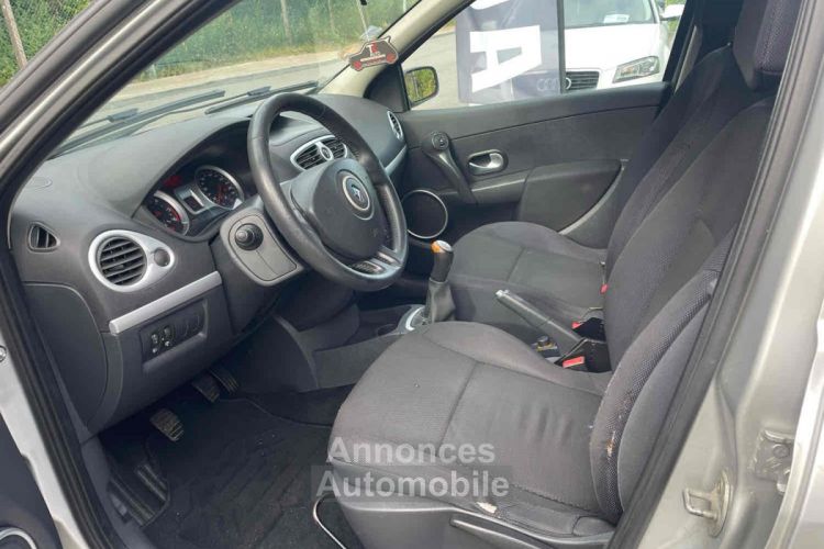 Renault Clio III 1.5 dCi 1461cm3 68cv  - <small></small> 3.500 € <small>TTC</small> - #4