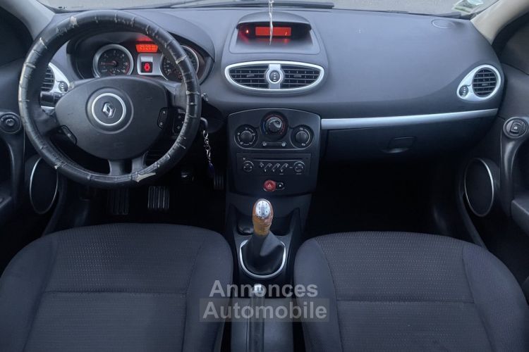 Renault Clio III 1.5 dCi 1461cm3 86cv  - <small></small> 4.000 € <small>TTC</small> - #6