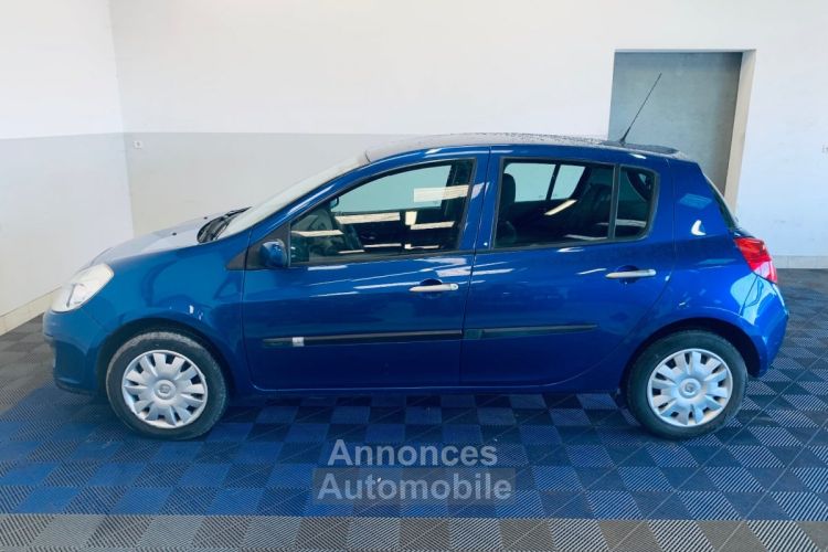 Renault Clio III 1.5 dCi 70 eco2 Authentique - <small></small> 4.490 € <small>TTC</small> - #6