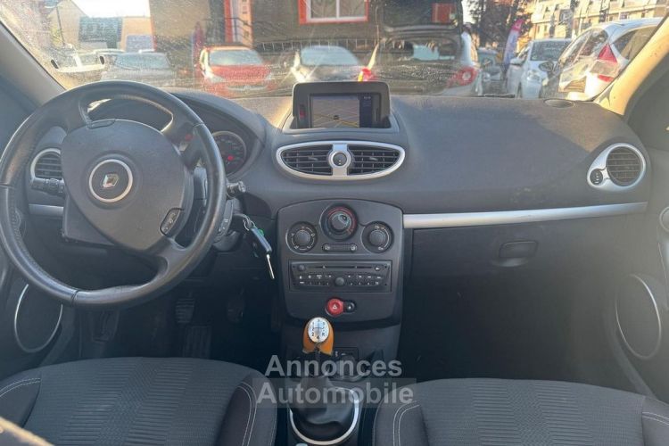 Renault Clio III 1.5 DCI 75CH DYNAMIQUE TOMTOM 5P - <small></small> 3.490 € <small>TTC</small> - #9