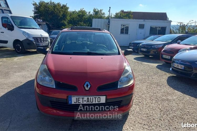 Renault Clio III 1.5 DCI 85 BV6 EXPRESSION - <small></small> 5.500 € <small>TTC</small> - #3