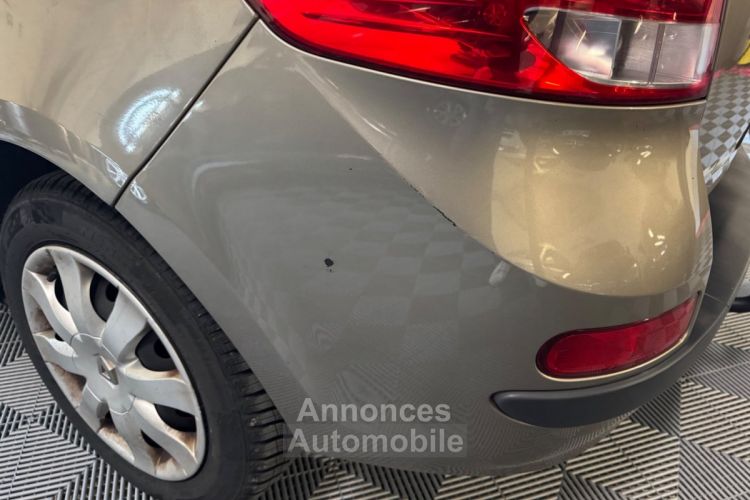 Renault Clio III 1.5 dCi 85 Dynamique - <small></small> 5.490 € <small>TTC</small> - #30