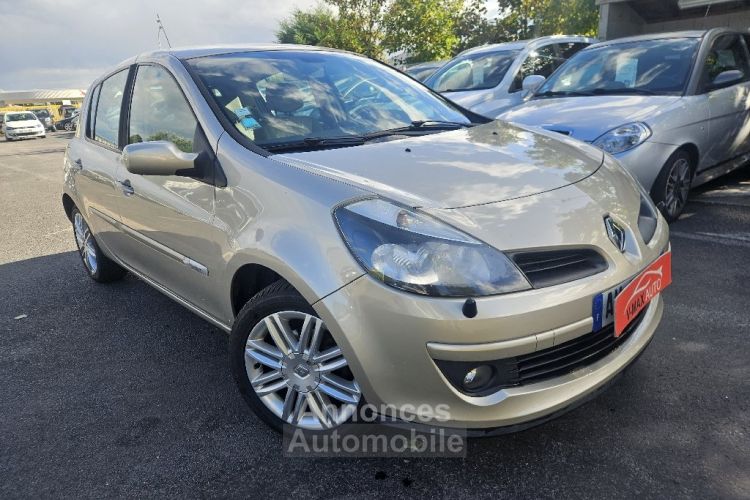 Renault Clio III 1.6 16V 110 Initiale - <small></small> 4.990 € <small>TTC</small> - #2