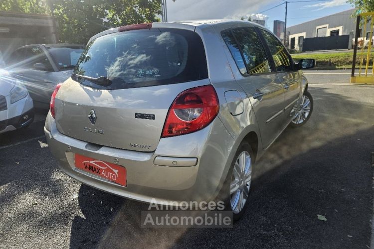 Renault Clio III 1.6 16V 110 Initiale - <small></small> 4.990 € <small>TTC</small> - #5