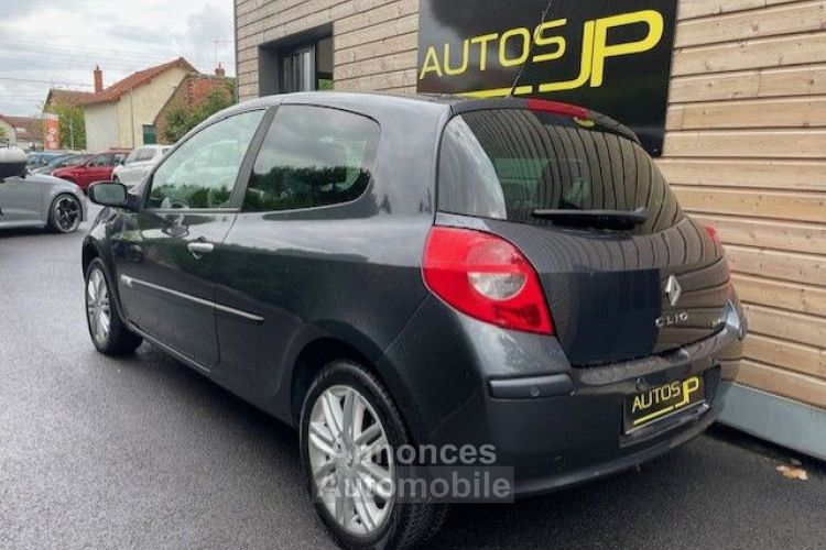 Renault Clio iii 1.6 16v 110 initiale bva 3p - <small></small> 5.990 € <small>TTC</small> - #2