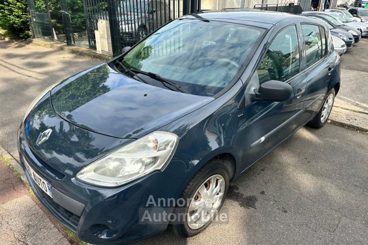 Renault Clio III (2) 1.2 75 YAHOO! 5P - <small></small> 4.995 € <small>TTC</small> - #1