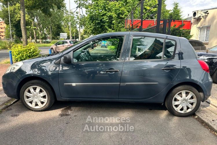 Renault Clio III (2) 1.2 75 YAHOO! 5P - <small></small> 4.995 € <small>TTC</small> - #3