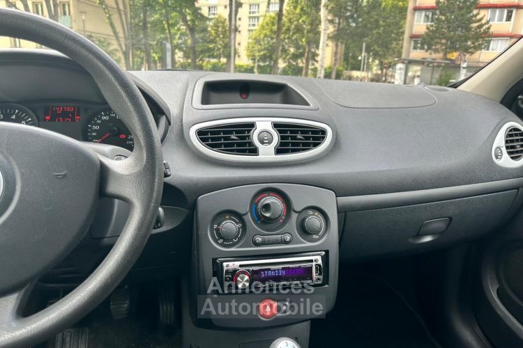 Renault Clio III (2) 1.2 75 YAHOO! 5P - <small></small> 4.995 € <small>TTC</small> - #11