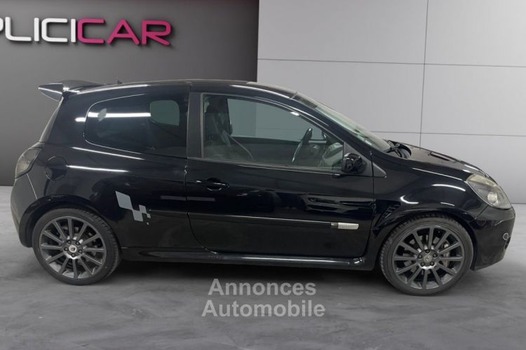 Renault Clio III 2.0 16V 200 Sport - <small></small> 11.490 € <small>TTC</small> - #8