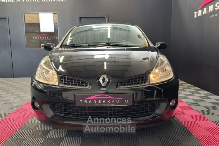 Renault Clio III 2.0L 16V 200ch Sport - <small></small> 14.990 € <small>TTC</small> - #7