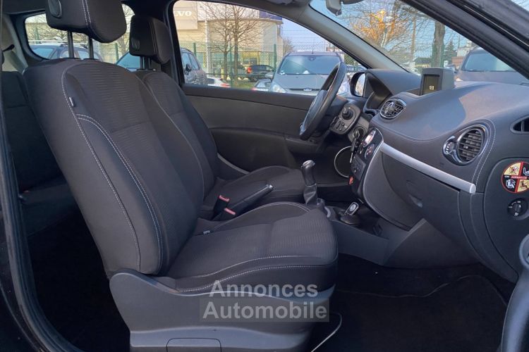 Renault Clio III (B/C85) 1.2 16v 75ch 20th eco² 3p - <small></small> 5.500 € <small>TTC</small> - #14