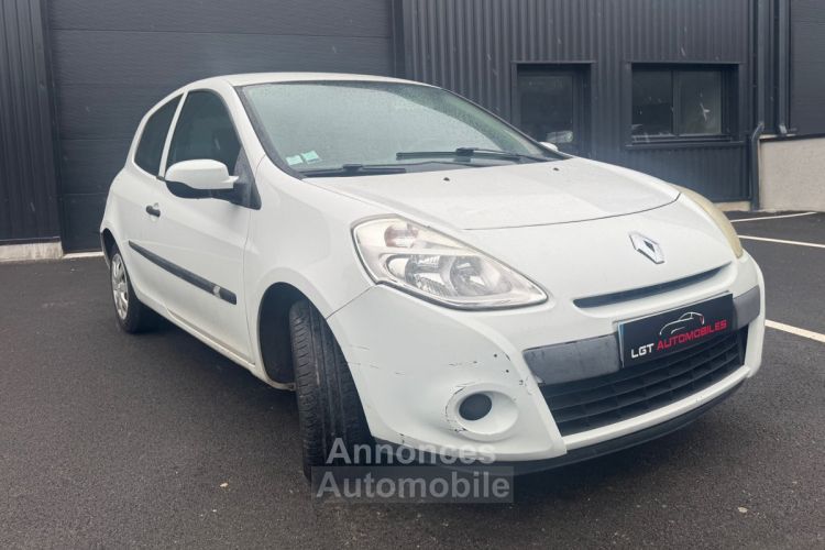 Renault Clio III (B/C85) 1.5 dCi 70ch Dynamique 3p - <small></small> 3.990 € <small>TTC</small> - #4