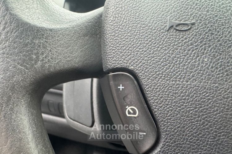 Renault Clio III (B/C85) 1.5 dCi 70ch Dynamique 3p - <small></small> 3.990 € <small>TTC</small> - #11