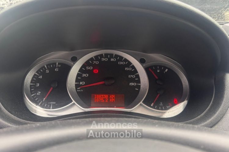 Renault Clio III (B/C85) 1.5 dCi 70ch Dynamique 3p - <small></small> 3.990 € <small>TTC</small> - #14