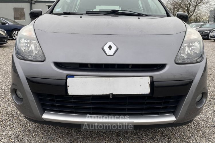 Renault Clio III (B/C85) 1.5 dCi 75ch 20th eco² 5p - <small></small> 5.500 € <small>TTC</small> - #8