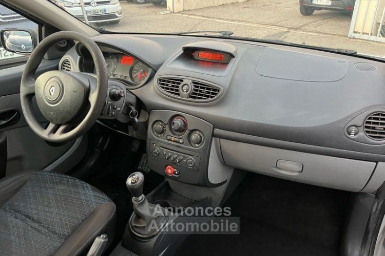 Renault Clio iii dci 70 cv - <small></small> 2.490 € <small>TTC</small> - #5