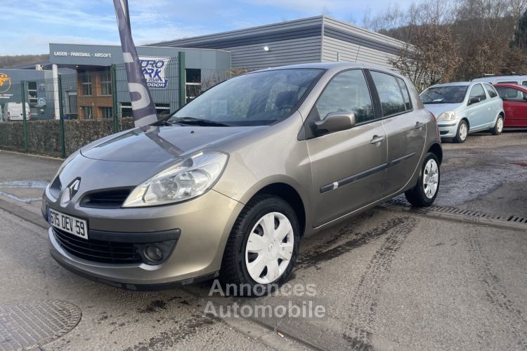 Renault Clio III DYNAMIQUE 1.5 DCI 79CV - <small></small> 3.990 € <small>TTC</small> - #1